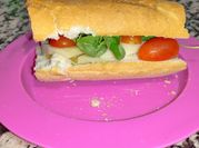 A picture of lettuce tomato