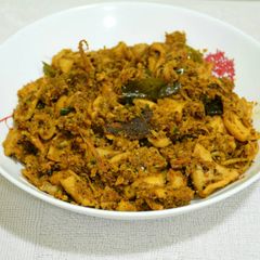 A picture of Squid (Calamari) Coconut Masala.