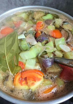 Foto resep Asem-asem labu siam terong tomat - menu sayur asam urat