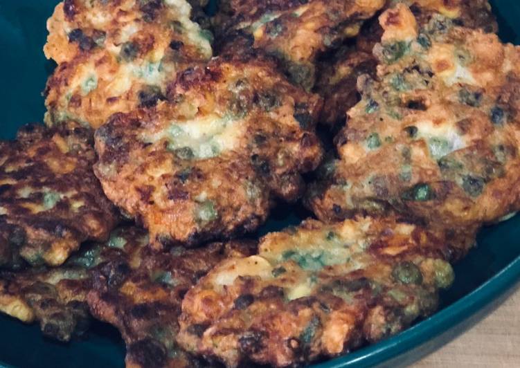 Easiest Way to Make Super Quick Homemade Peas &amp; Corn cheesy fritters