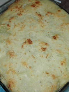 Una foto de Pastel de berenjenas y patatas