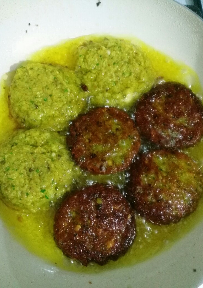عکسی از دستور آکراس برادر ناتنی فلافل