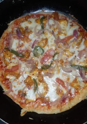 मक्के के आटे का पिज़्ज़ा (Makke ke aate ka Pizza recipe in Hindi) रेसिपी मुख्य फोटो