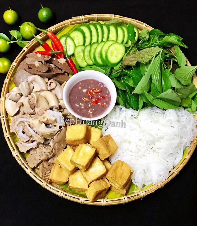 Hình của món Bún Đậu Mắm Tôm.