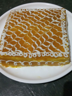 ब्रेड मैंगो केक (Bread Mango cake recipe in Hindi) रेसिपी मुख्य फोटो