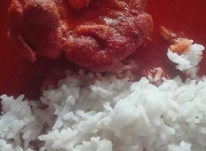 Una foto de Codillo de puerco en adobo