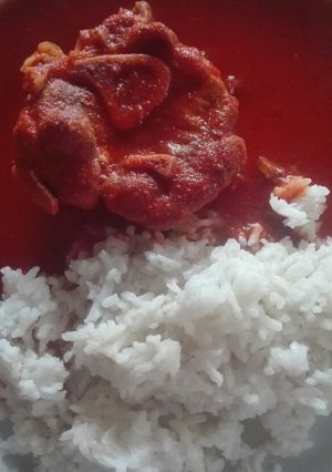 Una foto de Codillo de puerco en adobo