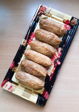รูปของ Oinarisan (ข้าวปั้นฟองเต้าหู้ทอดปรุงรส)
