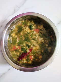 முருங்கைக்கீரை சாம்பார் செய்முறை முக்கிய புகைப்படம்
