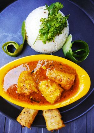 A picture of Stuffed Soya Chap Curry.