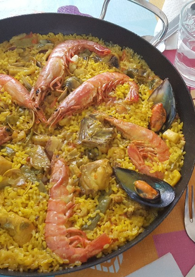 Una foto de Paella mixta