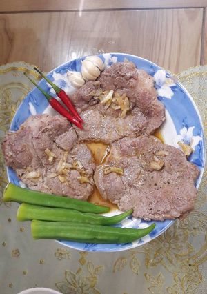 Hình của món Nạc dăm heo áp chảo vị cajun.