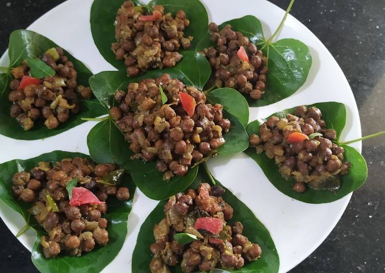 Sunday Fresh Black chana masala / black chickpeas