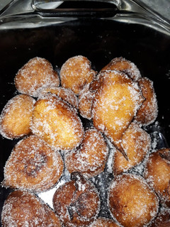 Una foto de Buñuelos dulces sin tacc (receta rápida)