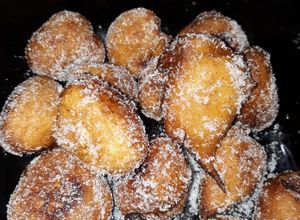 Una foto de Buñuelos dulces sin tacc (receta rápida)