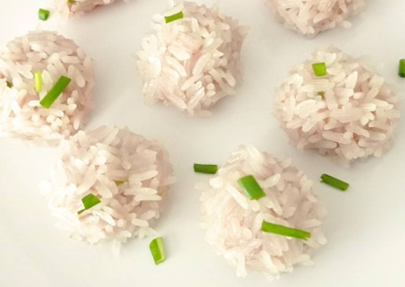 Pearl Meatballs (Sticky rice meatballs)
