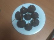Una foto de polvorones de chocolate