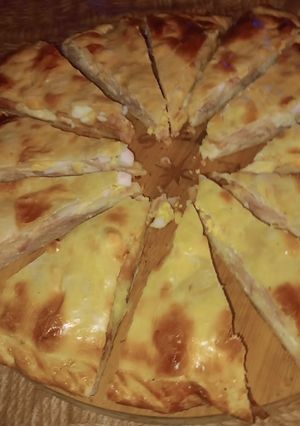 Una foto de 😋Pascualina de Jamón queso y pollo!!
