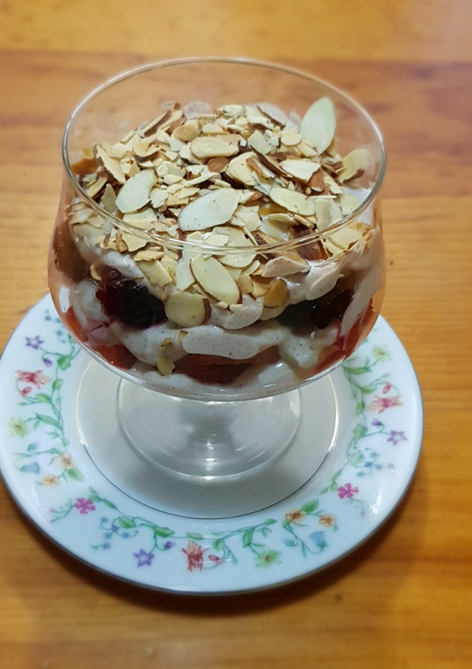 Una foto de Parfait light de frutos rojos