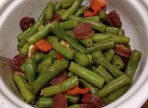 A picture of String Bean with Chinese Sausage.