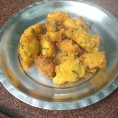 A picture of Corn pakoda.