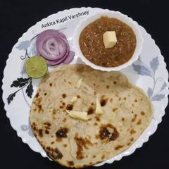 A picture of Dal Makhni.