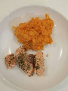 Une photo de Purée de patate douce