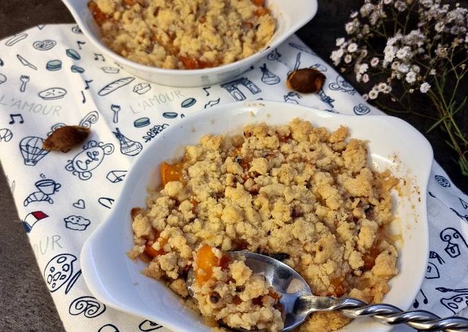 °Abricots pochés crumble aux pignons de pin°