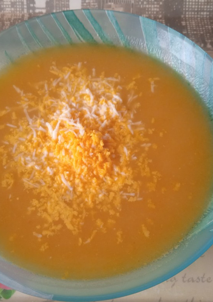 Una foto de Caldo de pescado y verduras