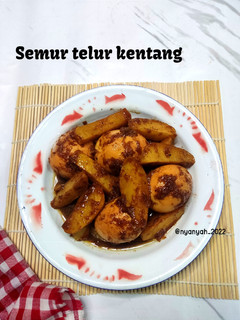 Foto resep Semur telur kentang