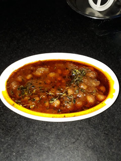 पिंडी छोले ग्रेवी (Pindi chole gravy recipe in Hindi) रेसिपी मुख्य फोटो