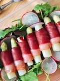 Bento Ức Vịt Xông Khói Cuốn Măng Tây Trắng