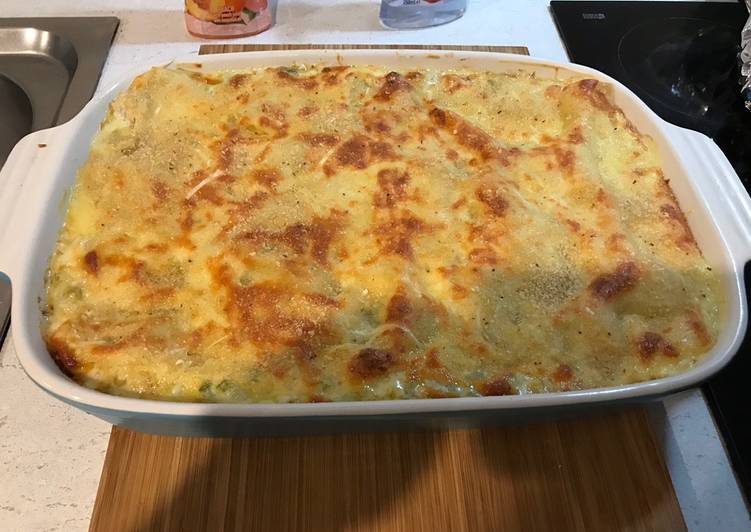 Cream chicken lasagna