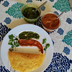 A picture of Moong dal cheela.
