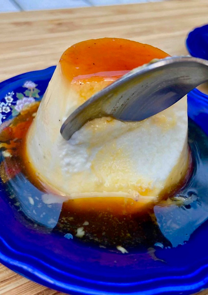 Una foto de Fantástico flan cremoso al caramelo 😋