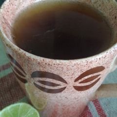 Green tea with lemon A picture of Green tea with lemon.