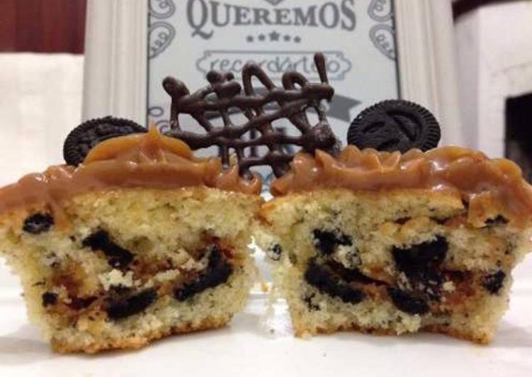 Cupcakes de vainilla y oreo