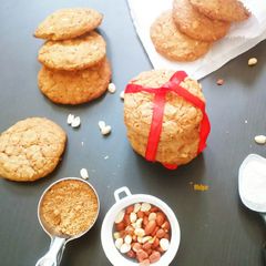 A picture of Peanut Cookies.