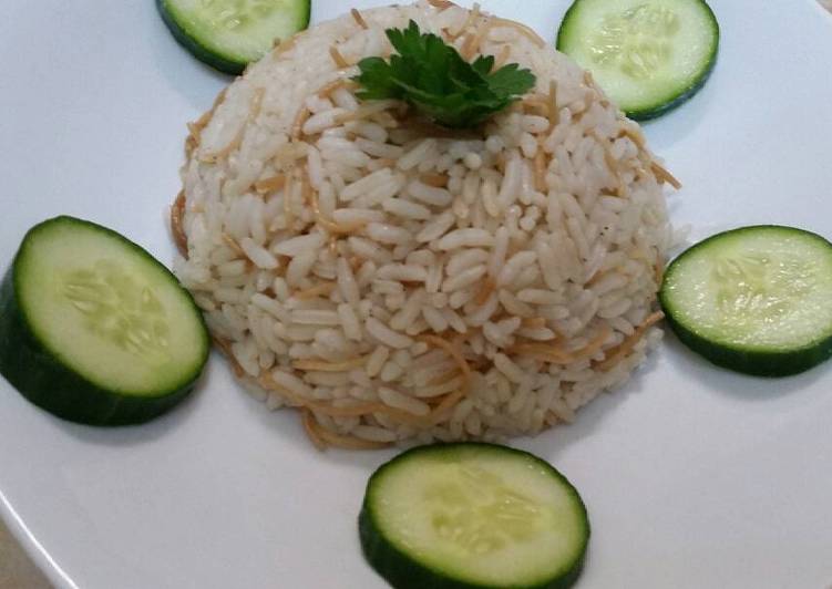 أرز بالشعيريه على طريقتي 😍