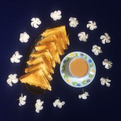 A picture of Potato Sandwich.