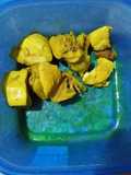 Ayam ukep bumbu kuning
