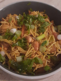 વર્મીસેલી ઉપમા (Vermicelli Upma Recipe In Gujarati) રેસીપી મુખ્ય ફોટો
