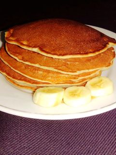 ব্যানানা প্যানকেক (Banana Pancake recipe in Bengali) রেসিপির প্রধান ছবি