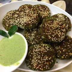A picture of Hara Bhara kebab.