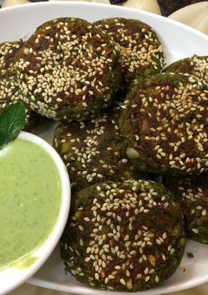 A picture of Hara Bhara kebab.
