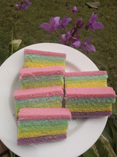 Foto resep Bolu Kukus Pelangi