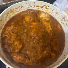 A picture of South Indian Chicken Curry.