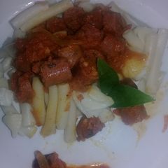 A picture of Sausage Chutney Pasta.
