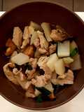 Zuppa di vitellino con ravanello bianco (Sogoghi Muguk)