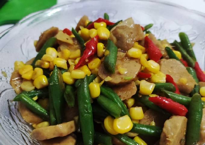 Bagaimana Membuat Tumis baby buncis bakso dan jagung manis yang Lezat